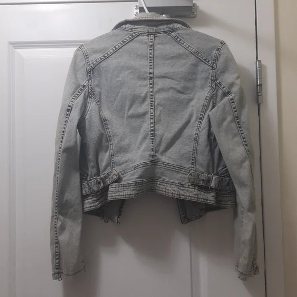 Denim jacket - Picture 2 of 2